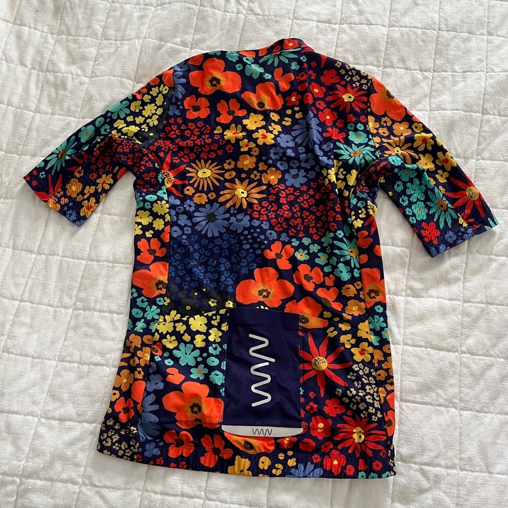 Wyn republic cycling Jersey